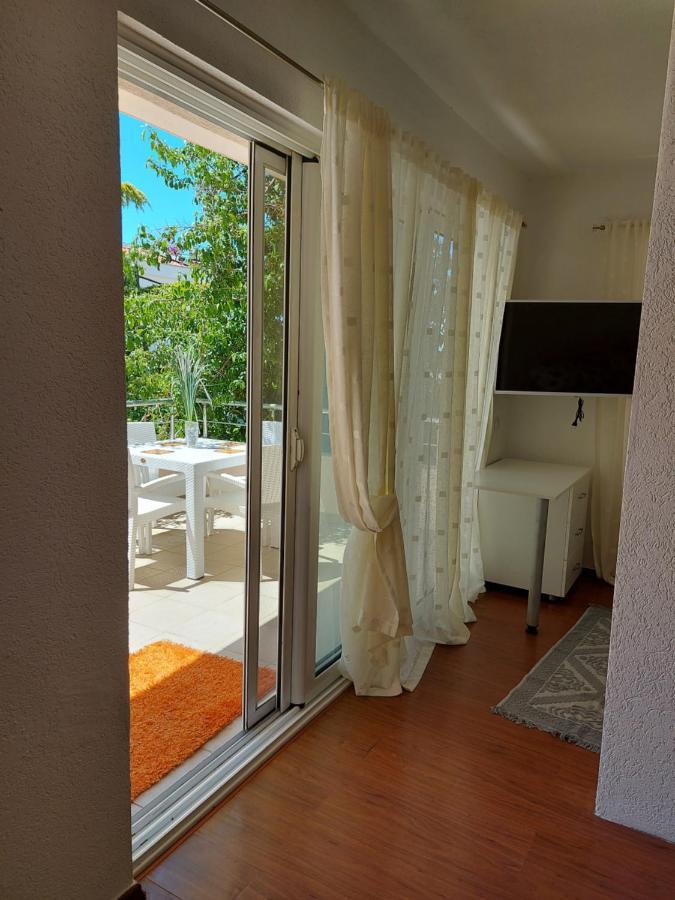 Villa Lyudmila Utjeha Luaran gambar
